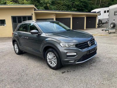 Grau Gebraucht 2019 VW T-Roc Advance SUV | CHF 18’900 (Fairer Preis)