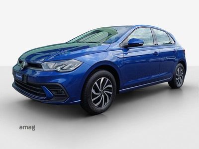 Reef blue metallic Gebraucht 2024 VW Polo Life Limousine | CHF 21’990 (Fairer Preis)