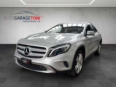 Gebraucht Mercedes GLA220 Urban 177 PS (130 kW) 2017 SUV