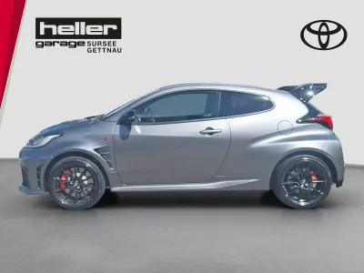 Neu (2026) Toyota Yaris Sport 280 PS | Teuer