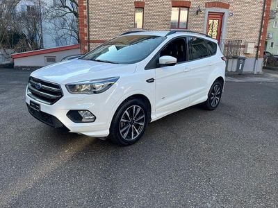 Gebraucht 2017 Ford Kuga ST-Line SUV | CHF 11’500 (Superpreis)