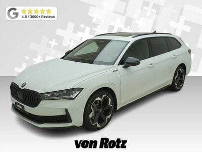 Neu Skoda Superb SportLine 204 PS (150 kW) 2025 Weiss