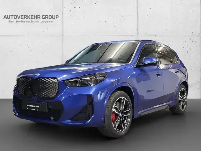 Neu (2026) BMW iX1 M Sport 306 PS | Teuer