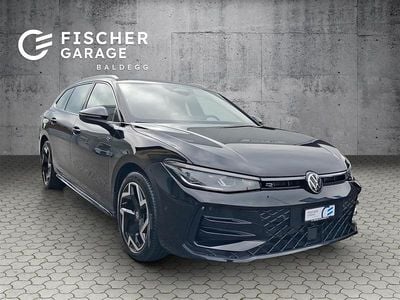 Gebraucht 2024 VW Passat R-line Kombi | CHF 42’900 (Superpreis)