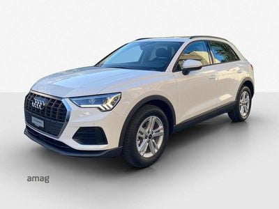 Arkonaweiss Gebraucht 2025 Audi Q3 Attraction SUV | CHF 38’900 (Superpreis)
