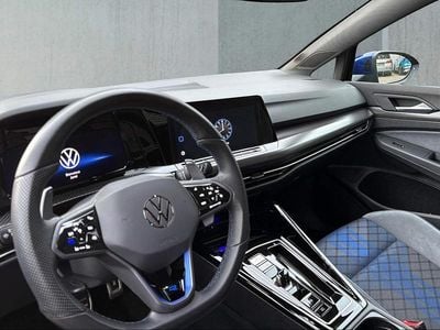 Schwarz Gebraucht 2024 VW Golf VIII R Limousine | CHF 42’500 (Fairer Preis)