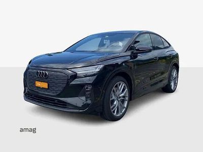 Mythosschwarz metallic Gebraucht 2022 Audi Q4 e-tron Ambiente SUV | CHF 42’900 (Teuer)