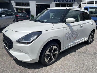 Neu Suzuki Swift 82 PS (60 kW) 2025 Weiss Kleinwagen