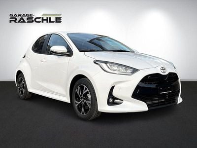 Weiss Neu 2025 Toyota Yaris Hybrid Trend Limousine | CHF 27’590 (Fairer Preis)