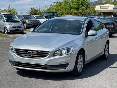 Gebraucht 2014 Volvo V60 Momentum Kombi | CHF 6’900
