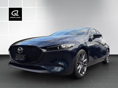 Blau Gebraucht 2024 Mazda 3 Center-Line Limousine | CHF 26’900