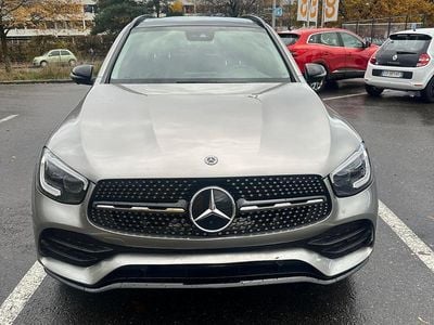 Gebraucht 2019 Mercedes GLC200 AMG line SUV | CHF 31’900 (Etwas zu teuer)