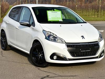 Gebraucht 2018 Peugeot 208 Style Kleinwagen | CHF 6’800 (Fairer Preis)