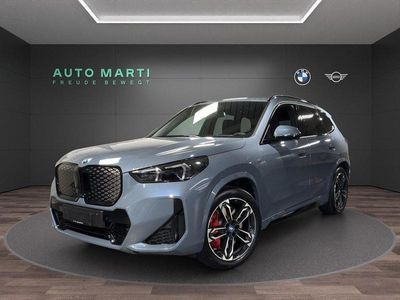 Grau metallic mét. Neu 2025 BMW iX1 Comfort Edition SUV | CHF 66’400 (Etwas zu teuer)