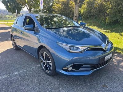 Gebraucht 2017 Toyota Auris Hybrid Trend | CHF 18’500 (Teuer)
