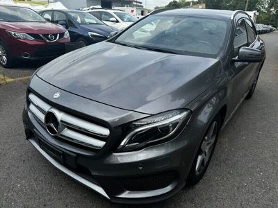 Mercedes GLA200