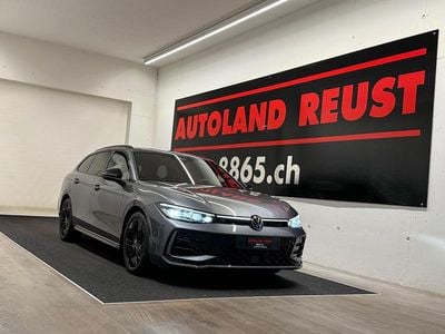 Gebraucht VW Passat R-line 193 PS (141 kW) 2025 Kombi