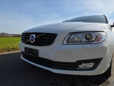 Gebraucht 2015 Volvo V70 Momentum Kombi | CHF 18’200