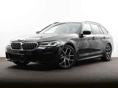 Schwarz Gebraucht 2022 BMW 530e Sport Line Kombi | CHF 64’900