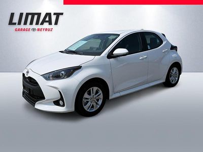 Anthrazit Neu 2025 Toyota Yaris Hybrid Comfort Limousine | CHF 24’940 (Guter Preis)