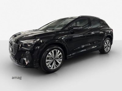 Gebraucht Audi Q4 e-tron Advanced 210 kW (286 PS) 2025 Mythosschwarz metallic SUV