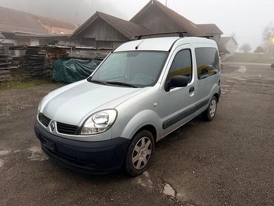 Gebraucht 2006 Renault Kangoo Authentique Van / Kleinbus | CHF 999