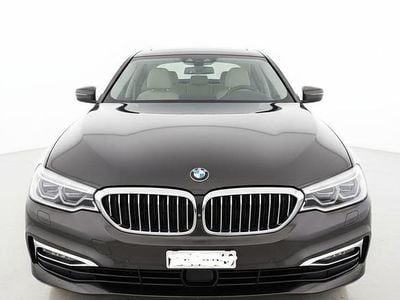 Gebraucht BMW 530 Luxury Line 300 PS (220 kW) 2017
