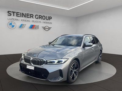Gebraucht BMW 330e M Sport 292 PS (214 kW) 2025 Grau Kombi
