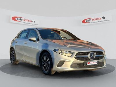 Gebraucht Mercedes A200 163 PS (119 kW) 2022 Limousine