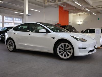 Gebraucht 2021 Tesla Model 3 Limousine | CHF 23’890 (Etwas zu teuer)