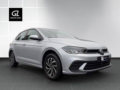 Grau Gebraucht 2024 VW Polo Life Limousine | CHF 21’900 (Fairer Preis)