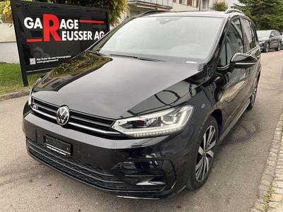 Schwarz Gebraucht 2024 VW Touran Highline Van / Kleinbus | CHF 35’700 (Etwas zu teuer)