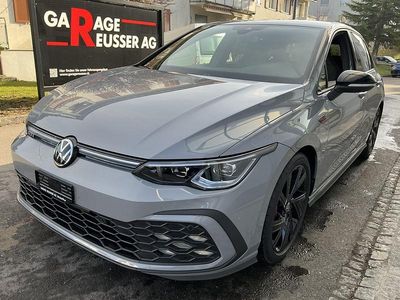 Grau Gebraucht 2024 VW Golf VIII Style Limousine | CHF 31’500 (Fairer Preis)