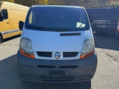 Gebraucht 2003 Renault Trafic Van / Kleinbus | CHF 2’800