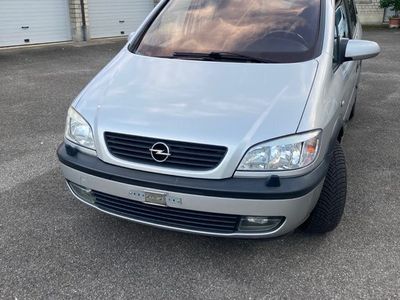 gebraucht Opel Zafira 2.2