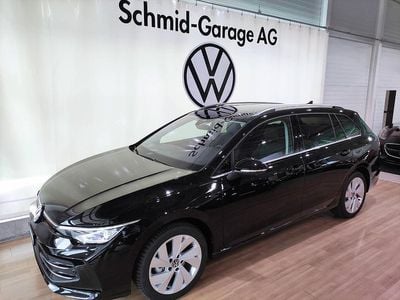 Schwarz Gebraucht 2024 VW Golf VIII Style Kombi | CHF 35’950 (Teuer)