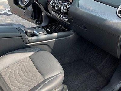 Gebraucht Mercedes E250 Style 160 PS (117 kW) 2022 Limousine