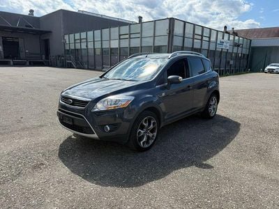 Gebraucht 2009 Ford Kuga Titanium SUV | CHF 4’999 (Etwas zu teuer)