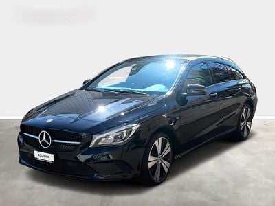 Schwarz Gebraucht 2019 Mercedes CLA200 Shooting Brake Night Kombi | CHF 21’900 (Fairer Preis)