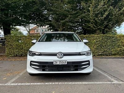 Gebraucht VW Golf VIII Life 150 PS (110 kW) 2025