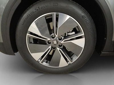 Gris graphite, métallisée Gebraucht 2025 Skoda Elroq SUV | CHF 39’900 (Fairer Preis)