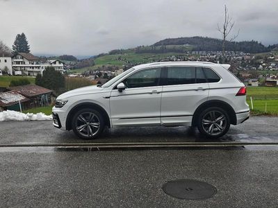 Gebraucht 2017 VW Tiguan Highline SUV | CHF 16’999 (Teuer)