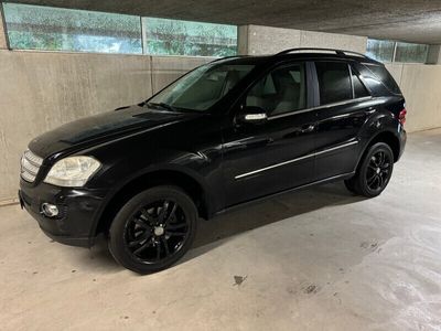 Mercedes ML320