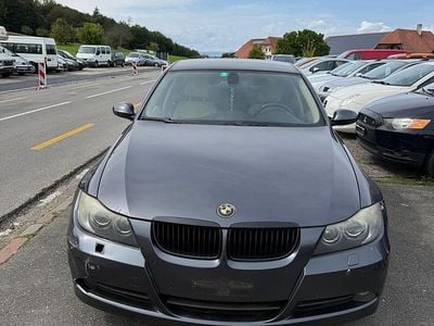 Gebraucht 2005 BMW 325 | CHF 1’400