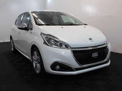 Gebraucht 2016 Peugeot 208 Style Kleinwagen | CHF 5’999 (Fairer Preis)