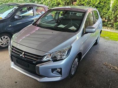 Neu Mitsubishi Space Star Inform 71 PS (52 kW) 2025 Limousine