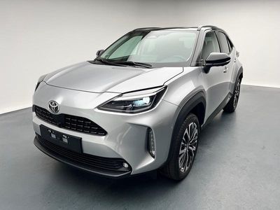 Silber Neu 2025 Toyota Yaris Cross Premium SUV | CHF 38’560 (Etwas zu teuer)