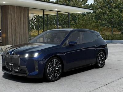 Blau Neu 2025 BMW iX Comfort Edition SUV | CHF 119’900 (Etwas zu teuer)