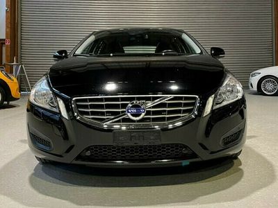 gebraucht Volvo V60 D5 AWD Kinetic Geartronic