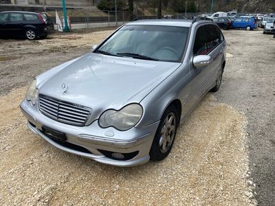Gebraucht 2001 Mercedes C270 Avantgarde | CHF 1’500